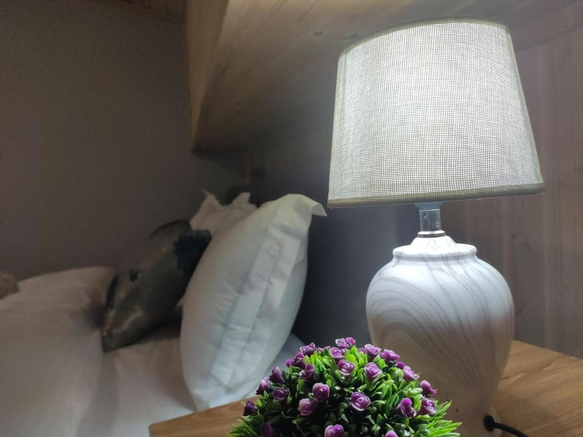 Tbilicity Hotel Tbilisi ภายนอก รูปภาพ