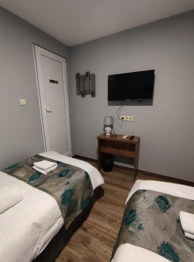 Tbilicity Hotel Tbilisi ภายนอก รูปภาพ